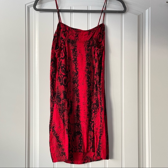 Motel Datista Slip Red Snakeskin - Picture 3 of 5